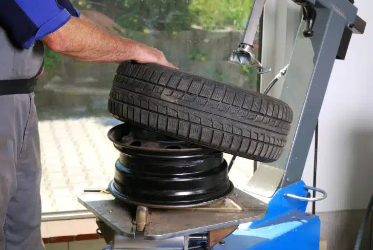 Réparation de pneu à Saint-Michel-sur-Orge